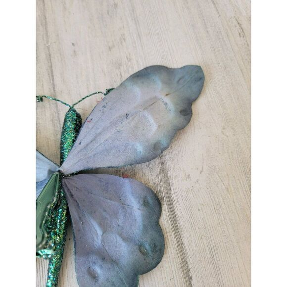 Large blue glitter clip-on butterfly unique ornament Xmas - Picture 6 of 8